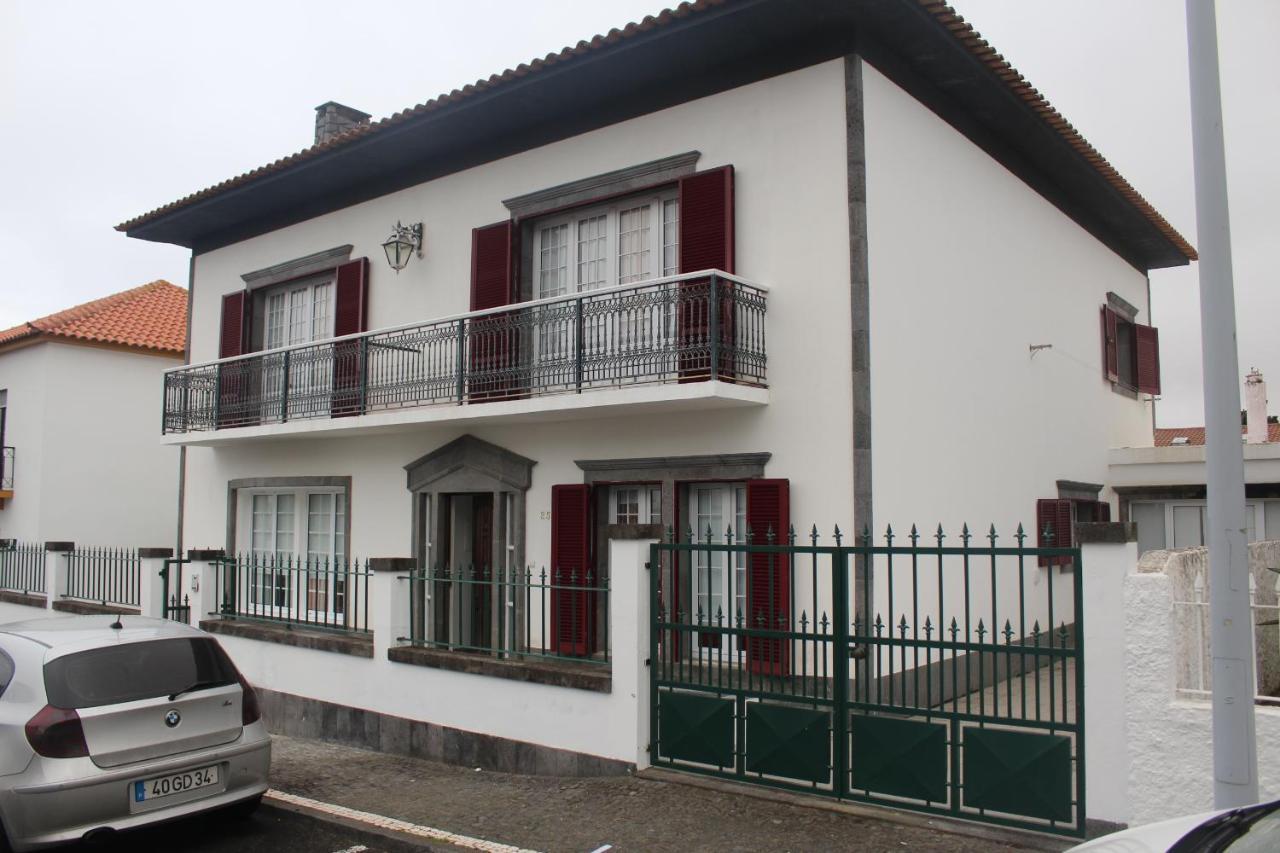 Vitorino De Nemesio Guesthouse Ponta Delgada  Bagian luar foto