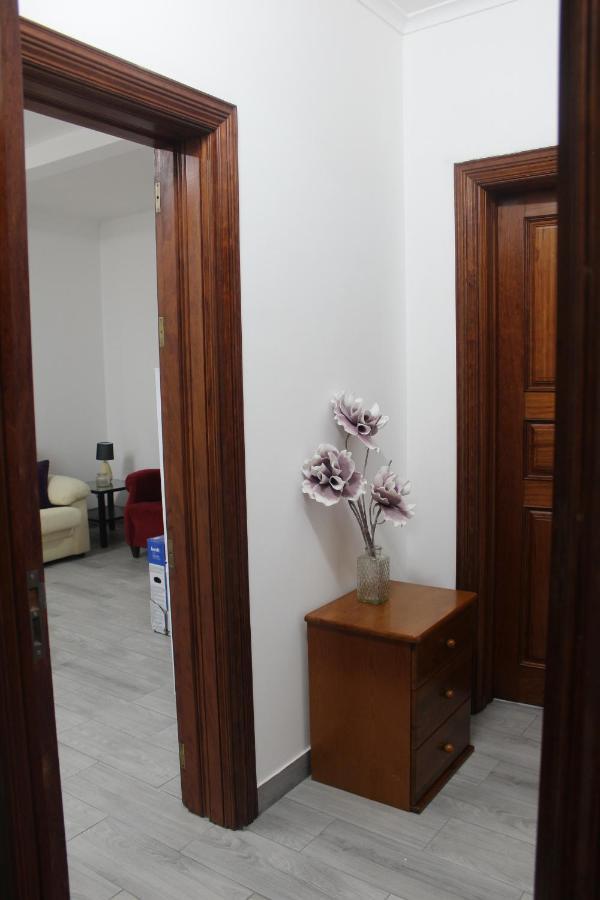 Vitorino De Nemesio Guesthouse Ponta Delgada  Bagian luar foto