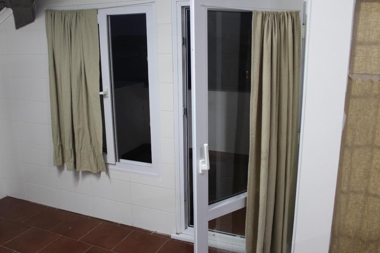 Vitorino De Nemesio Guesthouse Ponta Delgada  Bagian luar foto