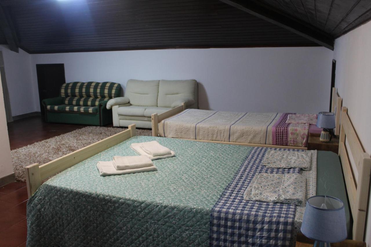 Vitorino De Nemesio Guesthouse Ponta Delgada  Bagian luar foto
