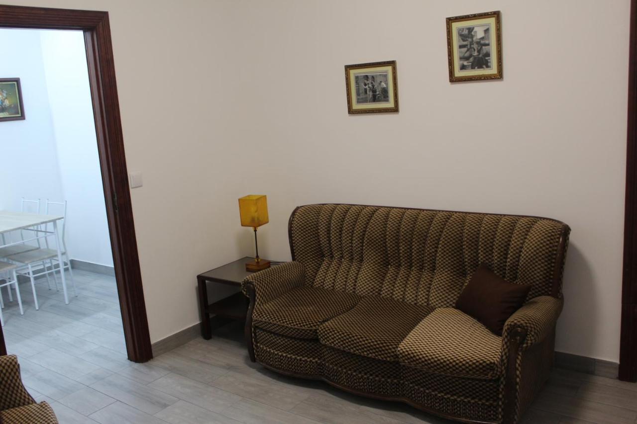 Vitorino De Nemesio Guesthouse Ponta Delgada  Bagian luar foto